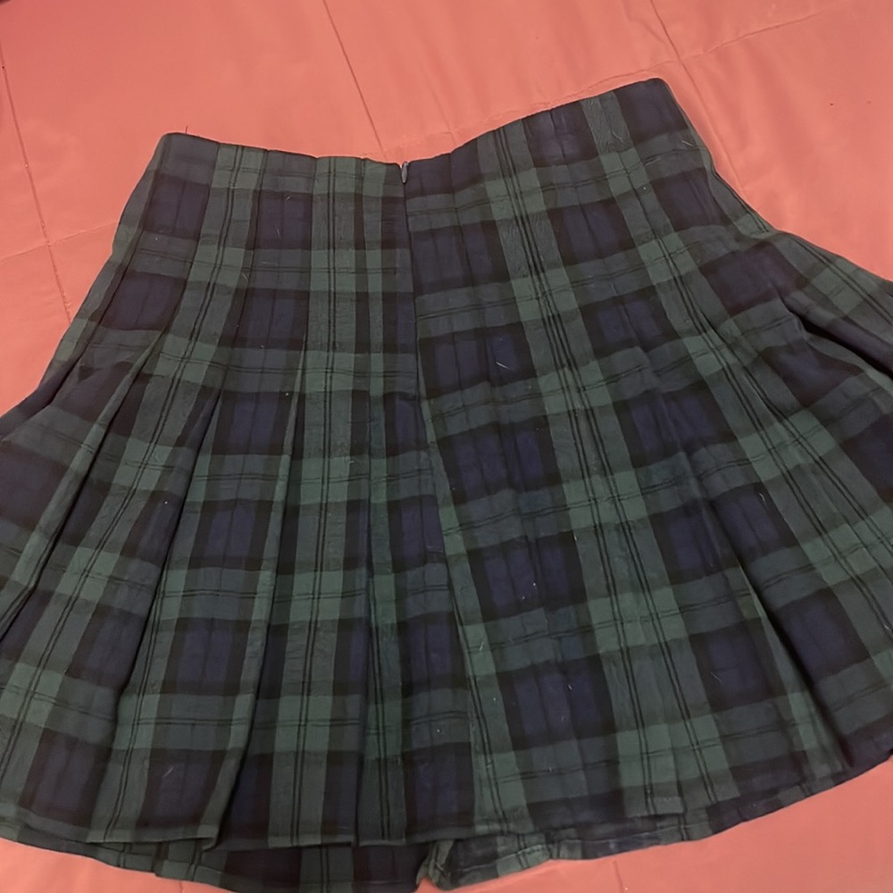 Brandy Melville plaid skirt. - Picture 2 of 3
